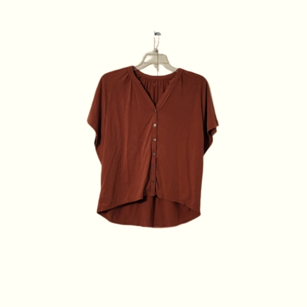 Garnet Hill Women's Size Small Relaxed Fit V- Neck Bat Sleeve Button-up Top